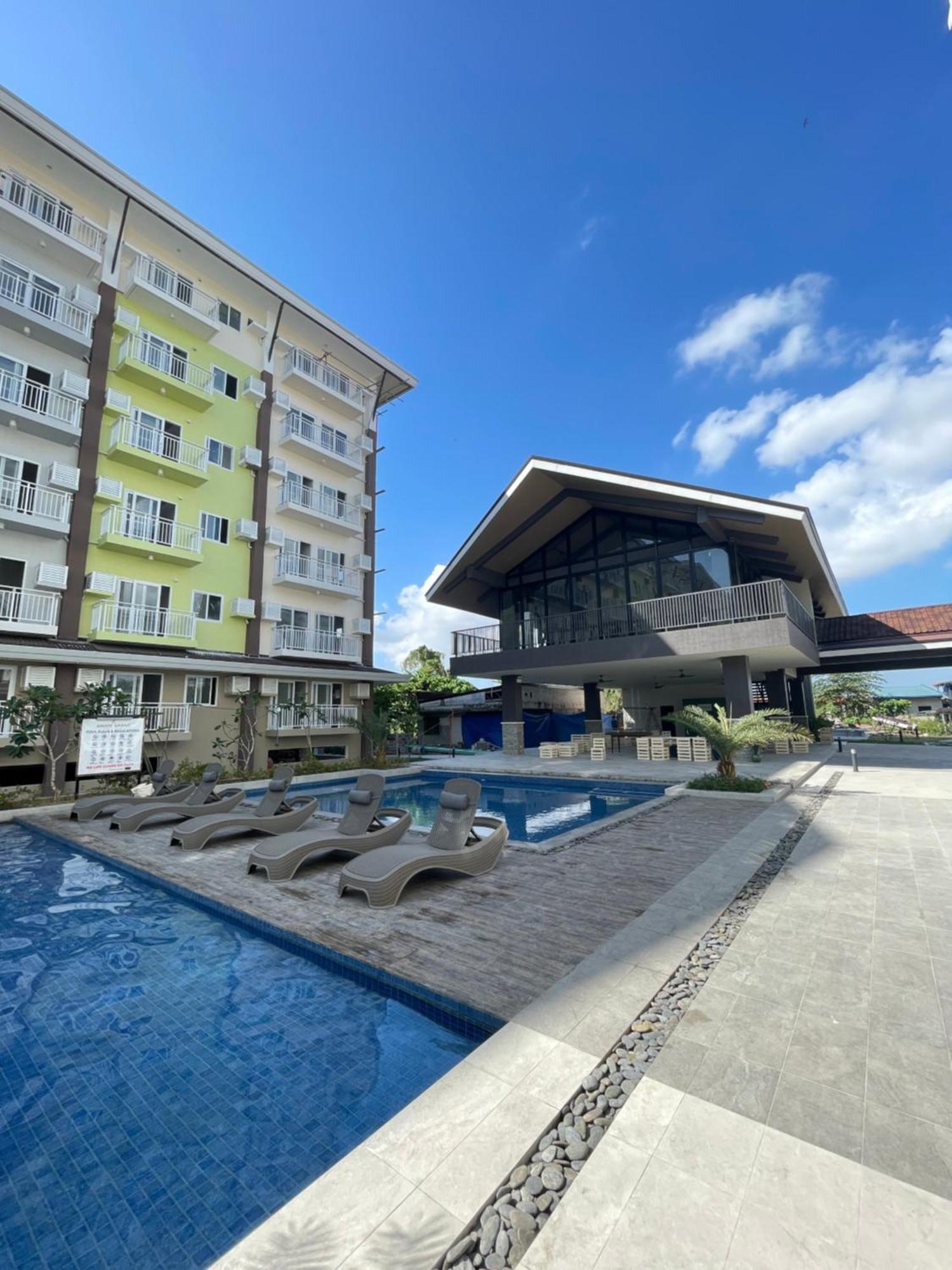 Travelers Delight Amani Grand Resort Residences 3-5Mins From Airport Île de Mactan Extérieur photo